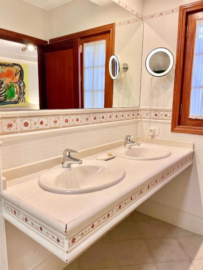 Home2Book El Encanto La Laguna Centro Historico ภายนอก รูปภาพ